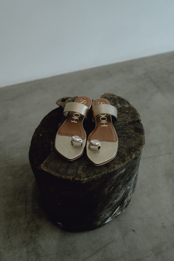 Heera Flats Gold
